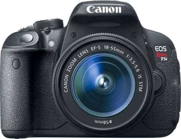 Canon EOS REBEL T5i EF-S 18-55mm f/3.5-5.6 IS II Kit - ONLINE ONLY