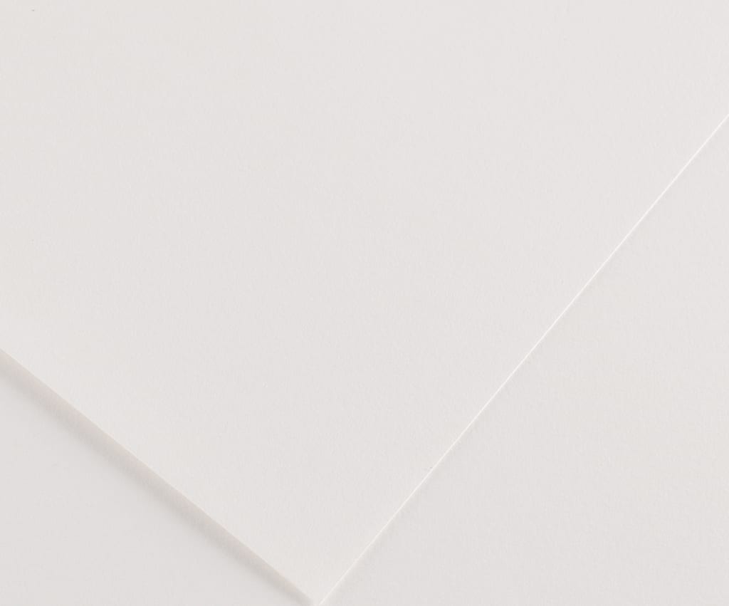 COLORLINE SHEETS 300GSM 19X25 WHITE