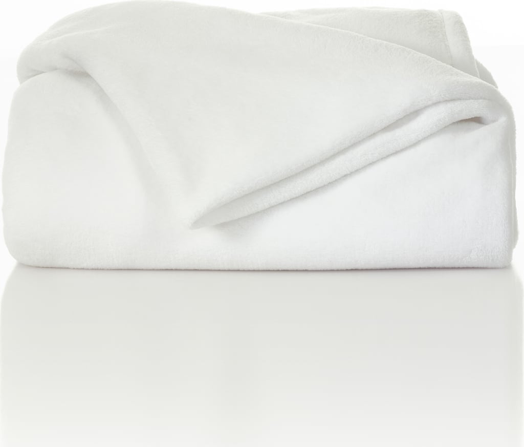 TWIN XL PLUSH BLANKET - WHITE