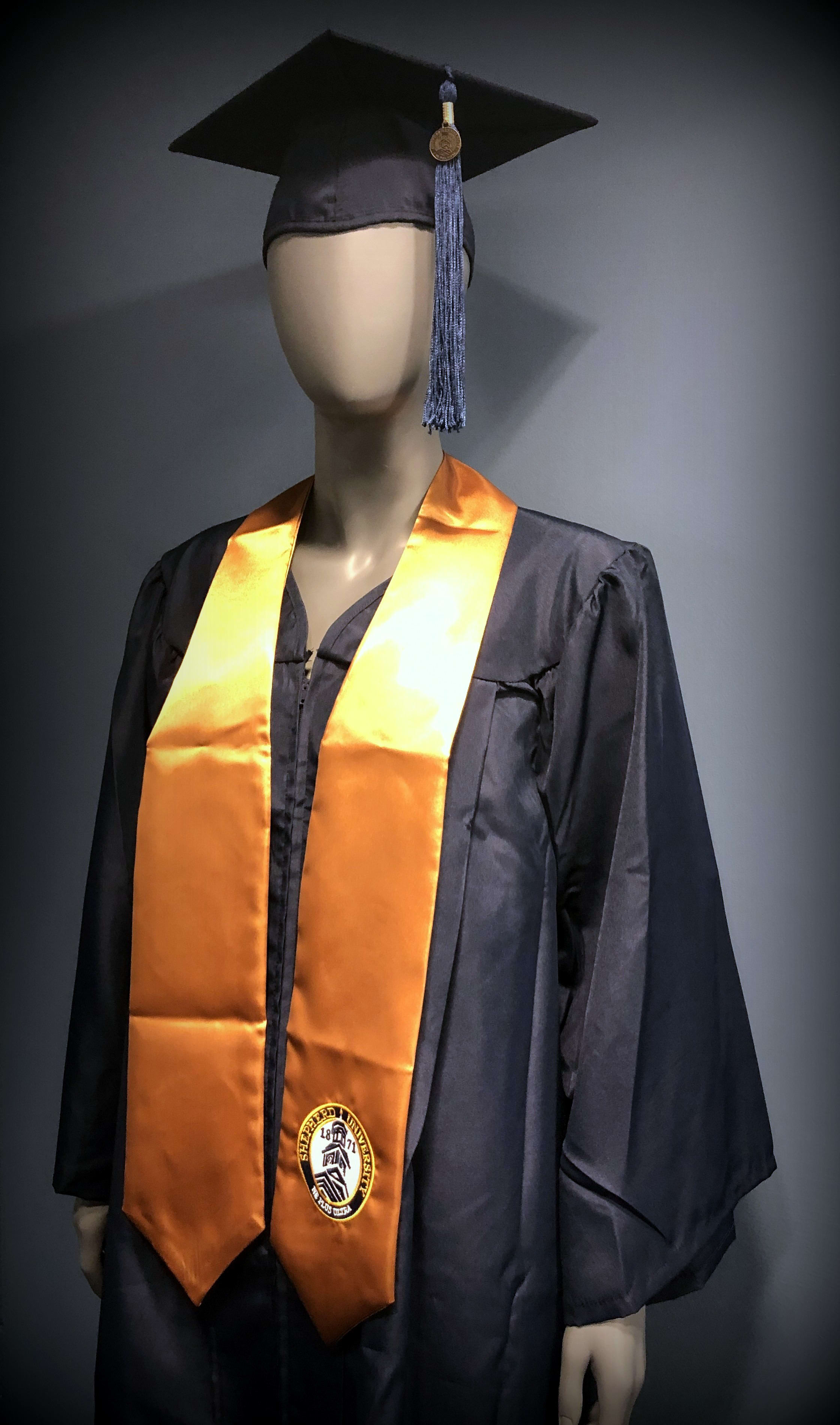 Shepherd University Bachelor Regalia Set