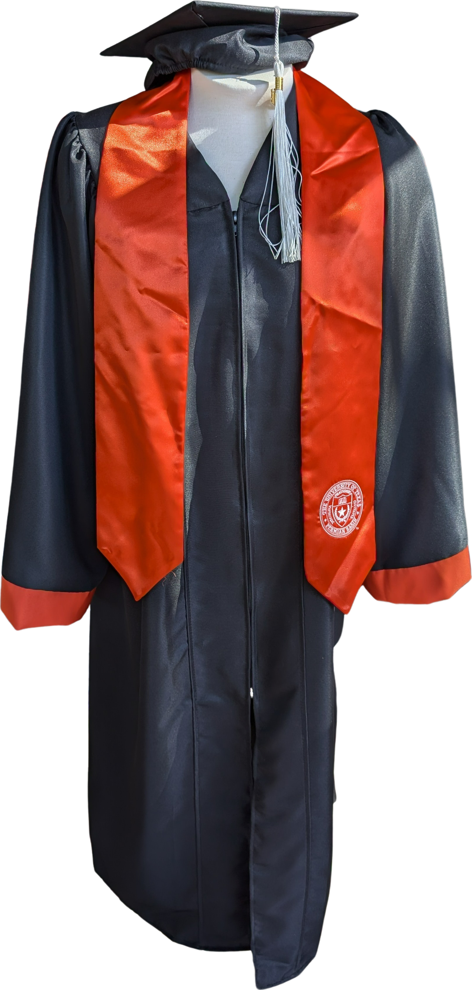 University of Texas Permian Basin Graduation Bachelors Regalia Set